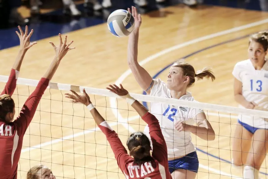 indoor volleyball players