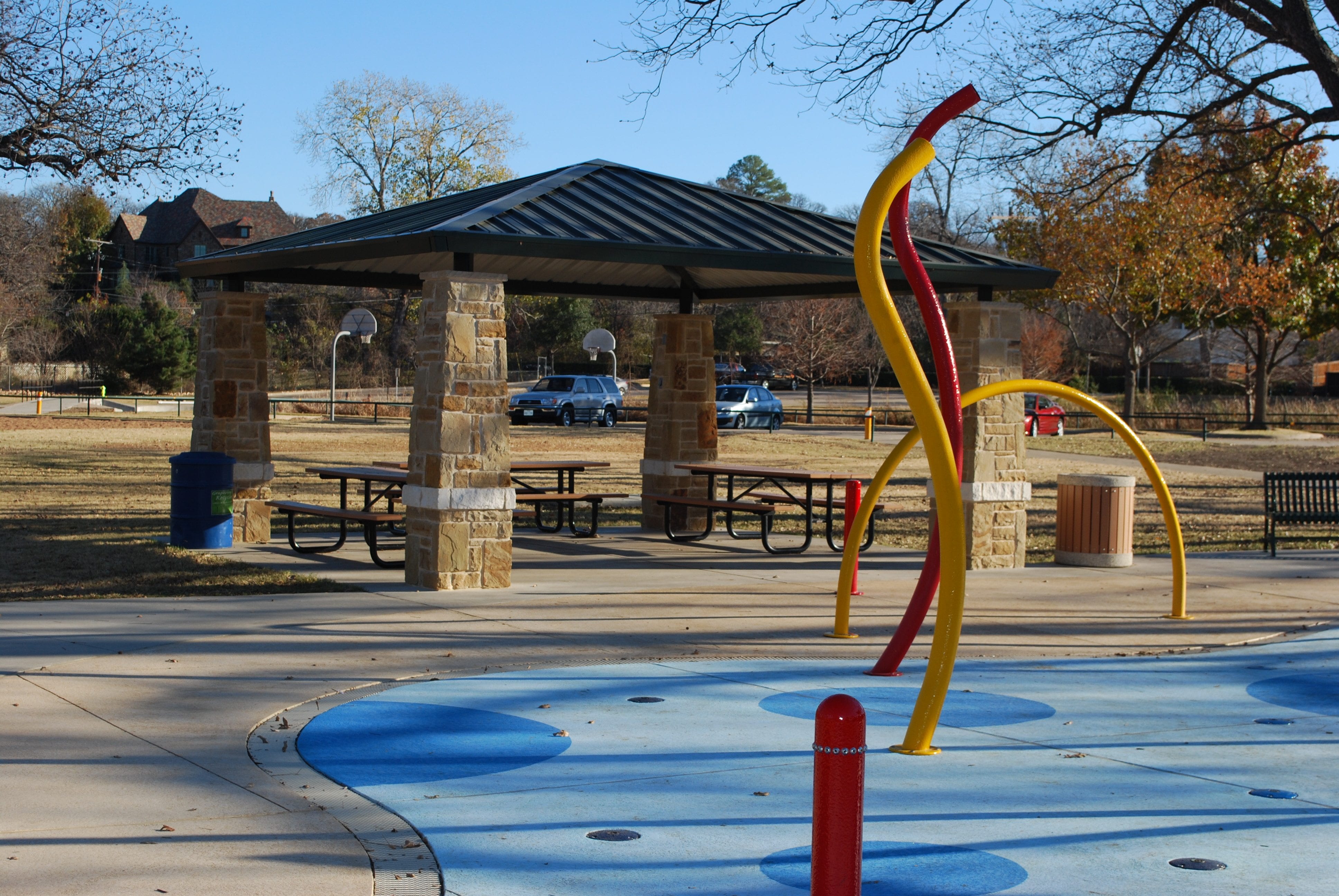 Parr Park Sprayground Pavilions