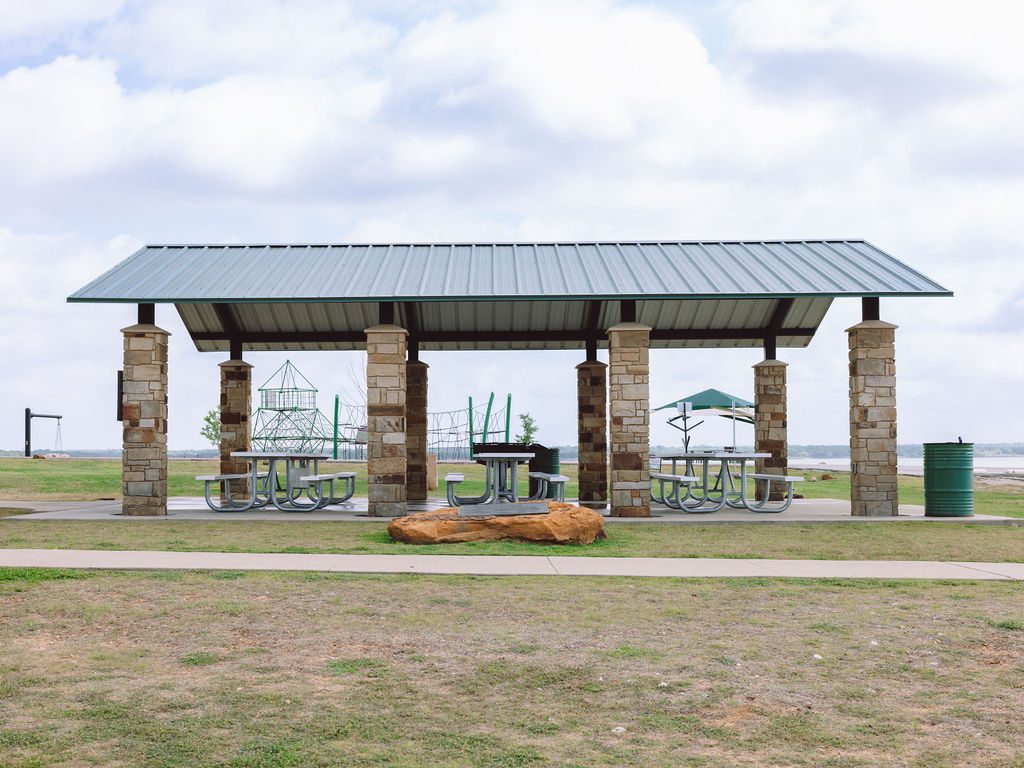Meadowmere Park Pavilion GoGrapevine
